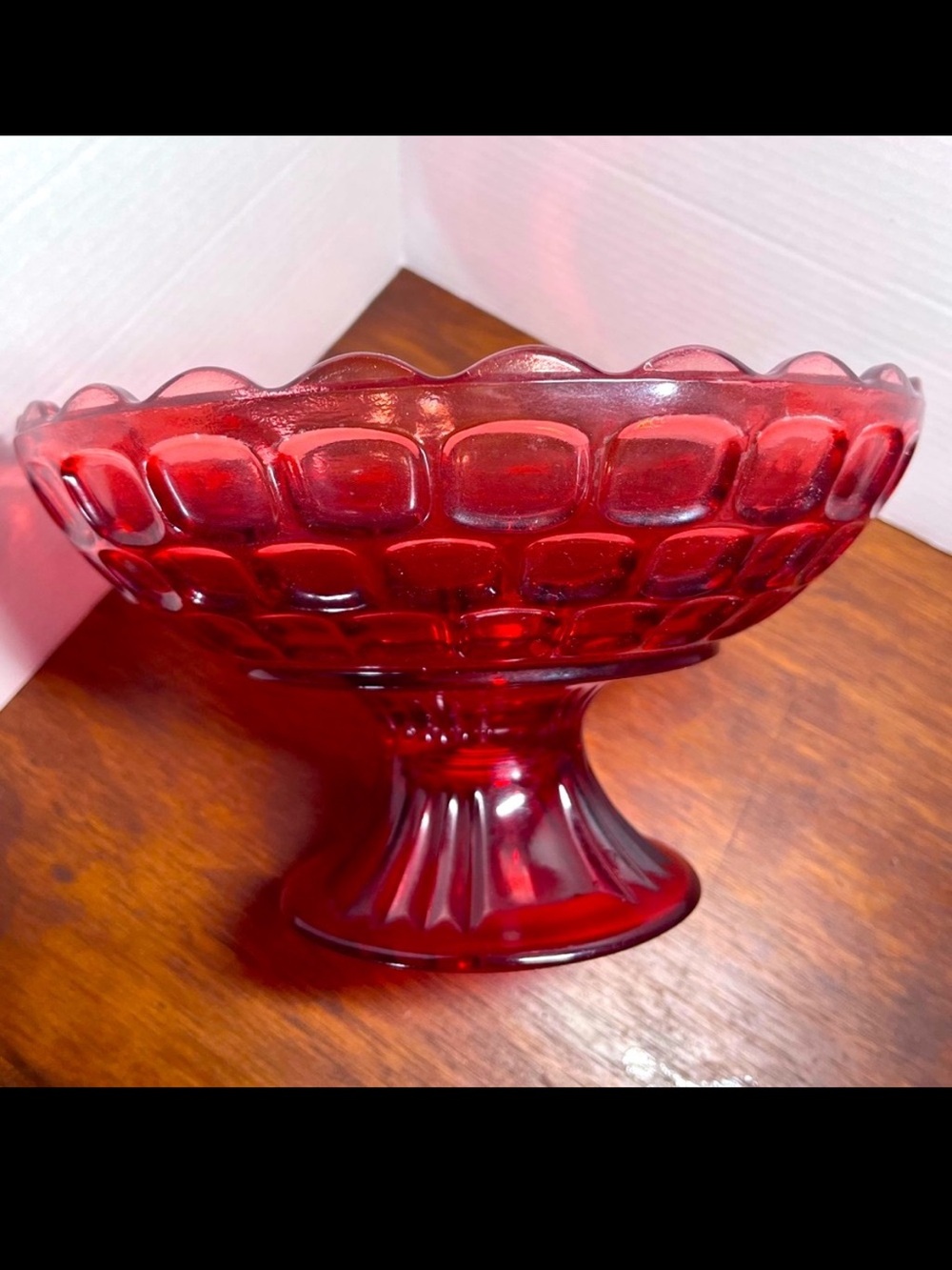 Vtg Federal Glass Yorktown Colonial Thumbprint Ruby Red Footed Bowl HTF 1950s